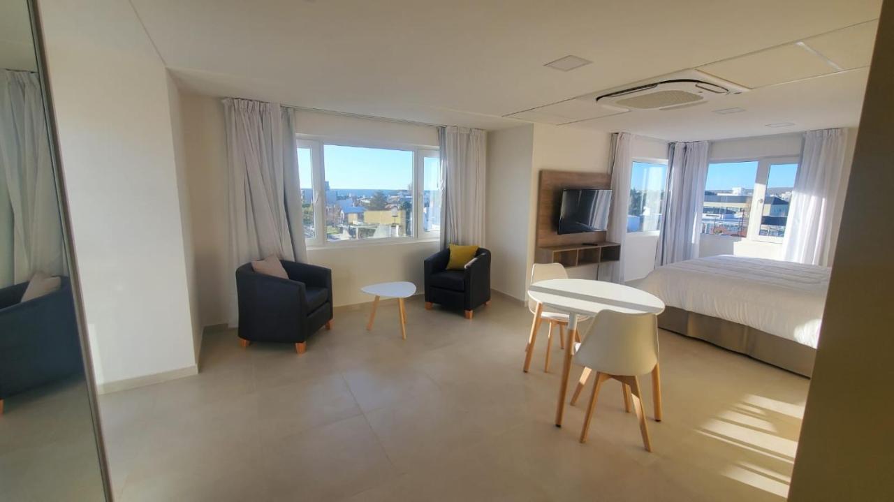 Cq Parry * Puerto Madryn