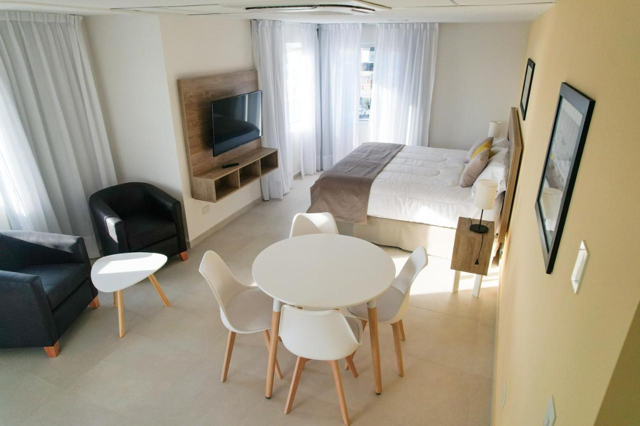 Cq Parry Apartment *